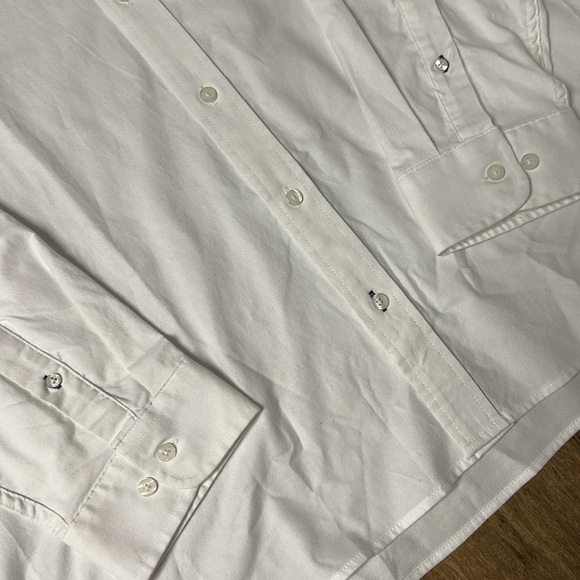 LL Bean Nwt tall true cool slightly fitted stretchy white button down shirt - Picture 4 of 8